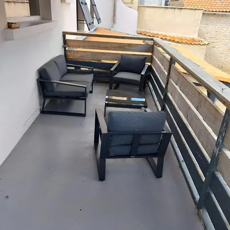 Julie Apartment Saint-Bonnet-sur-Gironde