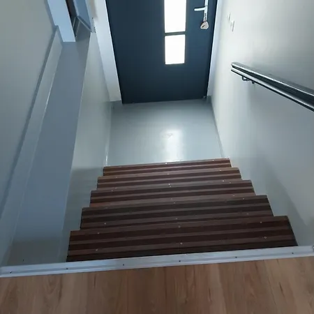 Julie Apartment *