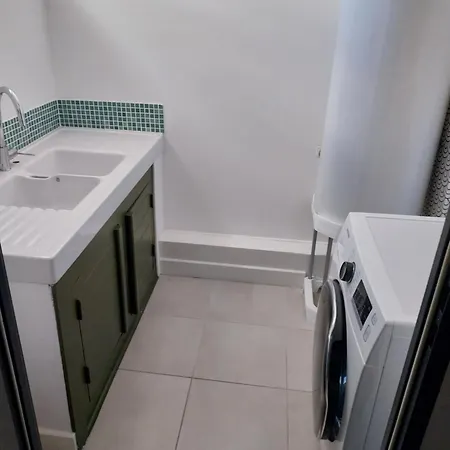 Julie * Saint-Bonnet-sur-Gironde